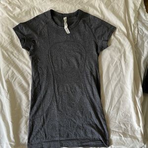 Lululemon Swiftly Tee